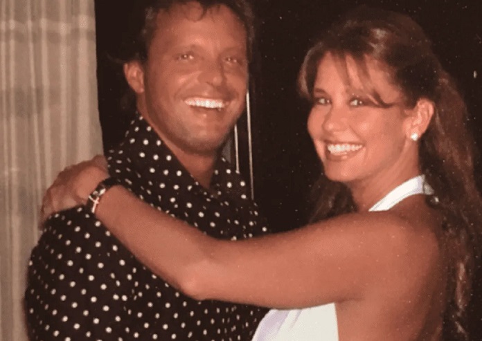 Luis Miguel and Myrka Dellanos 